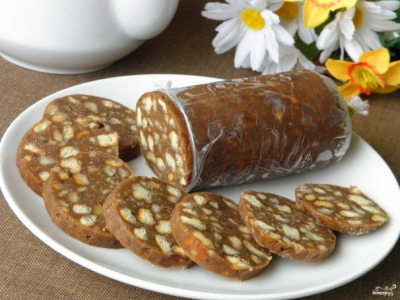 Шоколадная колбаса из печенья